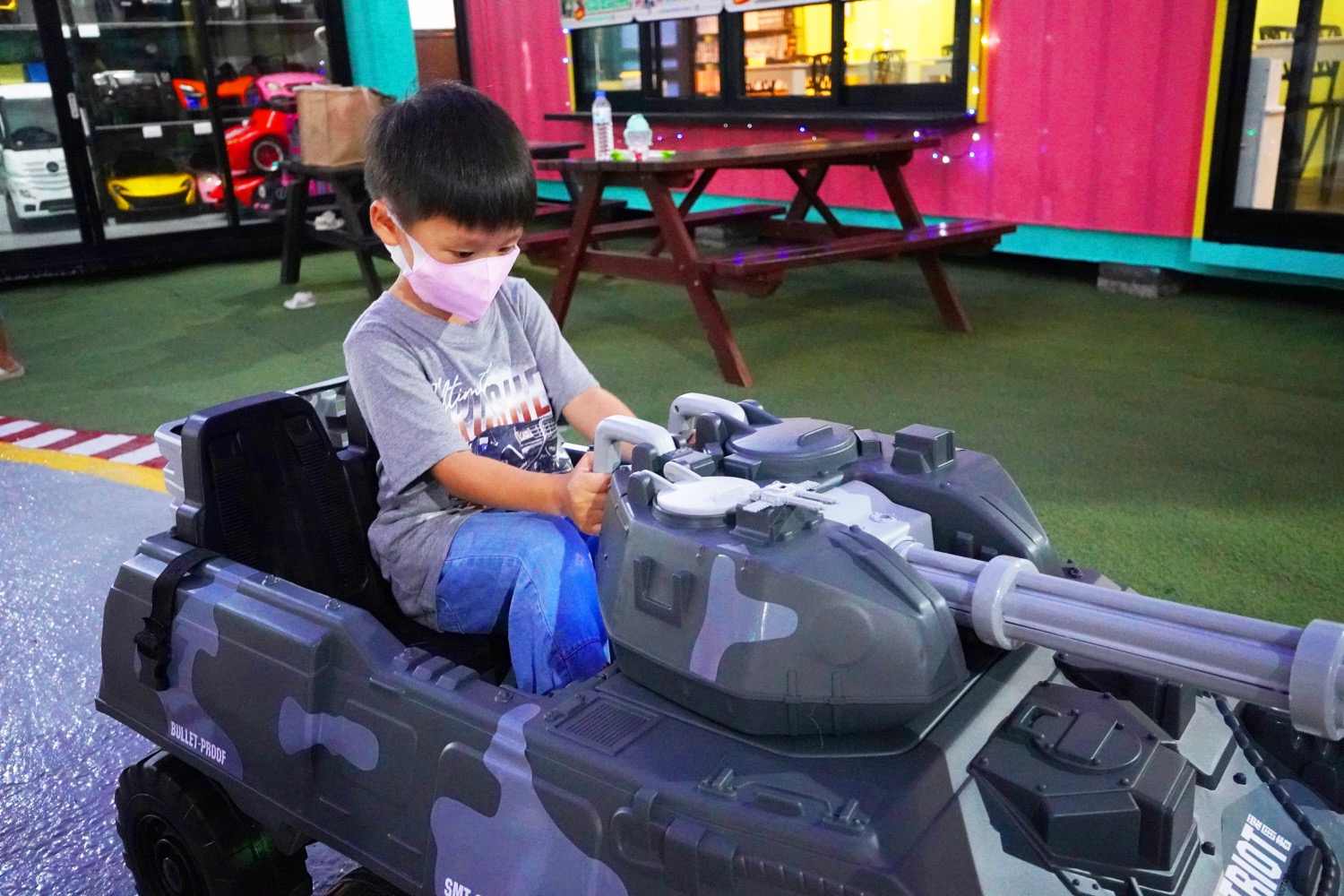 貓追熊親子民宿