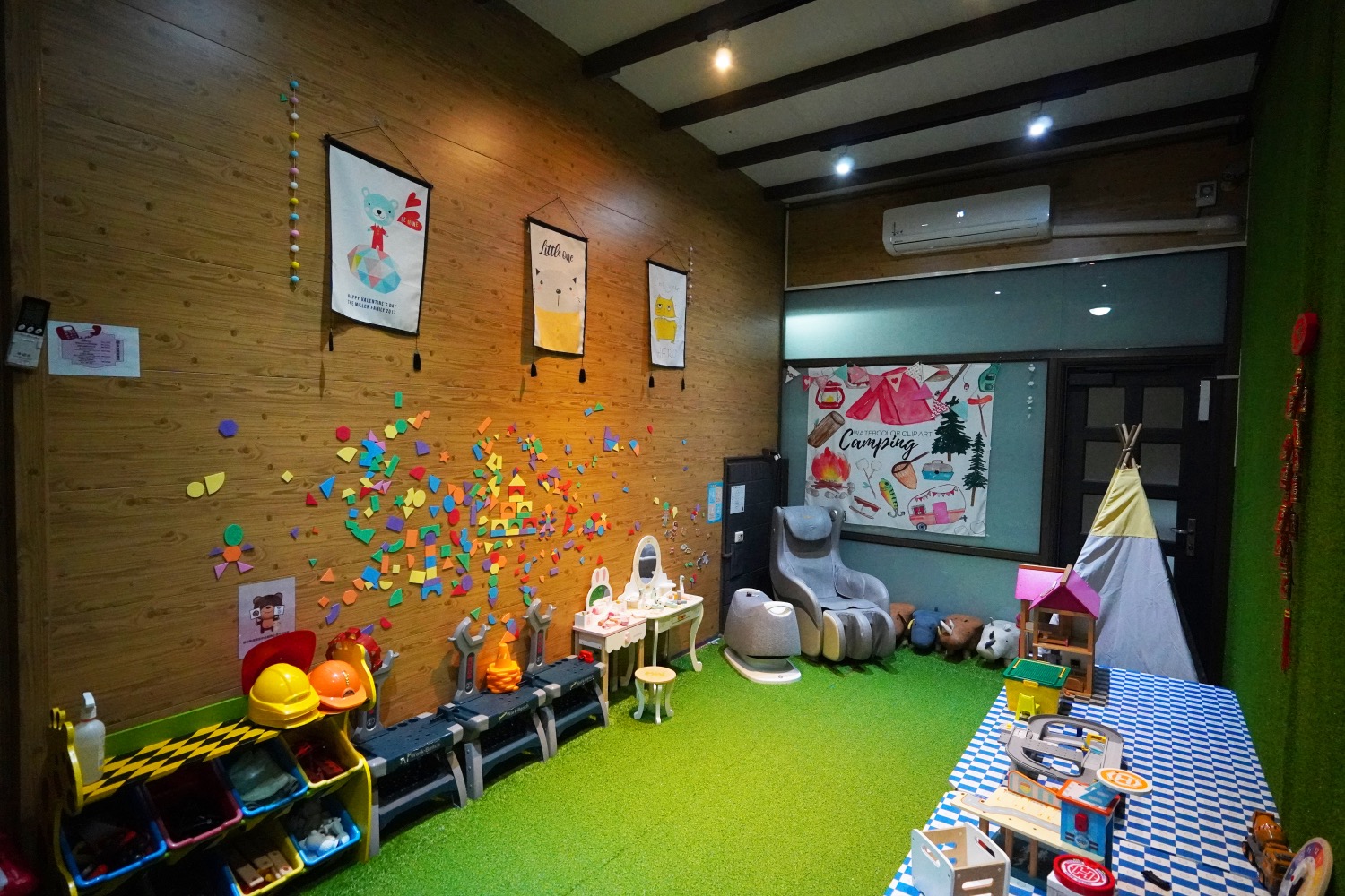 貓追熊親子民宿